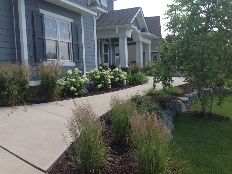 Maple Grove Landscaping Design 03