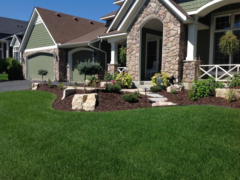 Maple Grove Landscaping 02